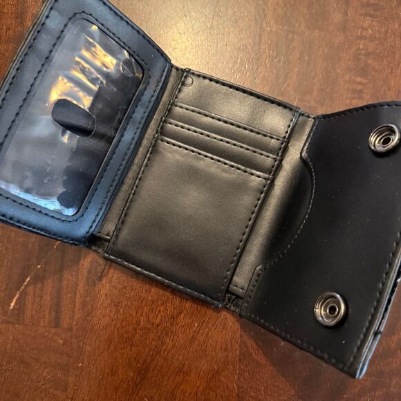 Black & White Checkerboard Statement Wallet Snap Closure - Picture 2 of 7